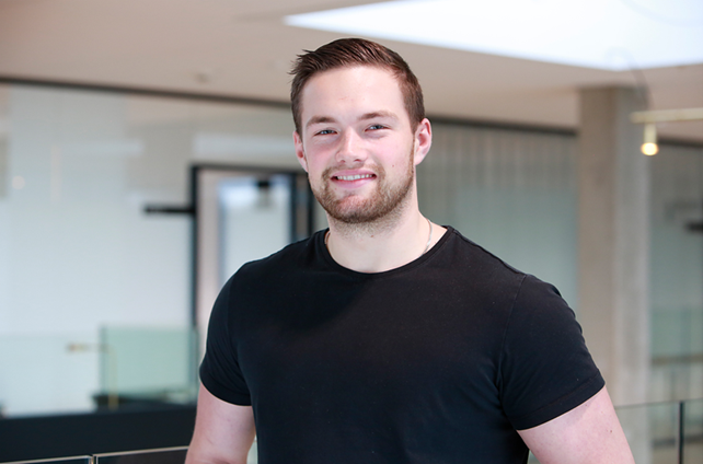 Esben, Finanselev, Velliv